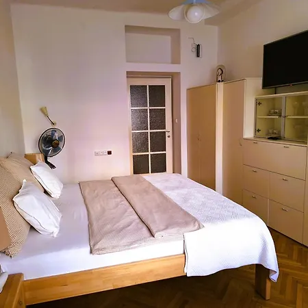 St. Hubert House Apartment