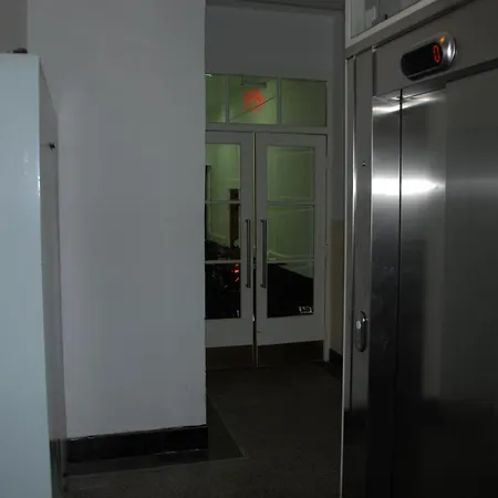 St. Hubert House Apartment *