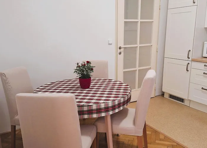 דירה St. Hubert House